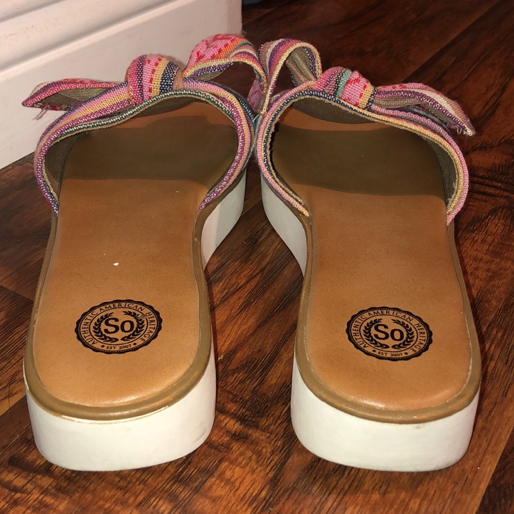 Sandals - Picture 3 of 3